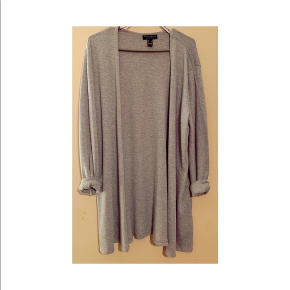 Cardigan - Picture 1 of 1